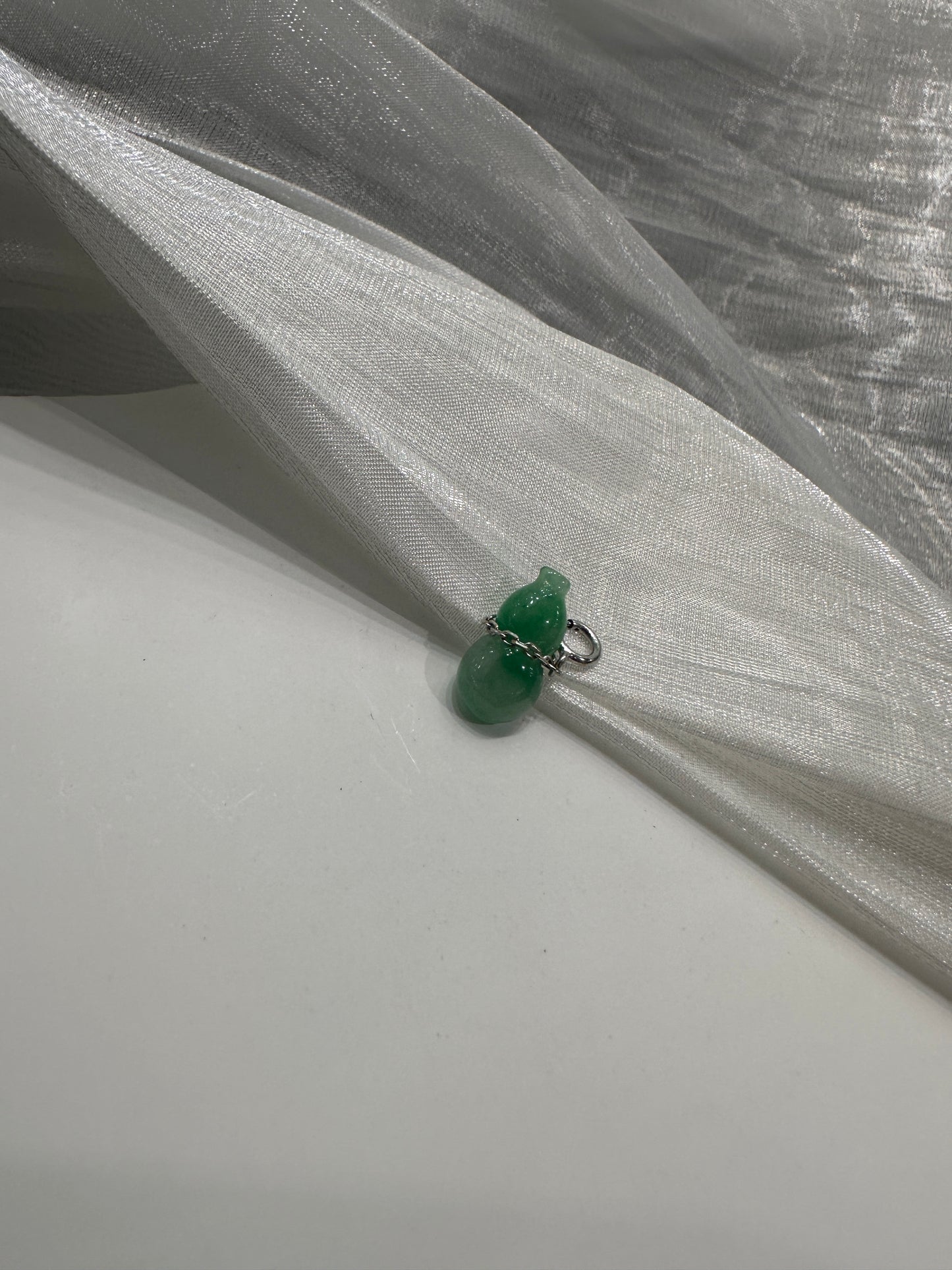 Wulu S Pendant