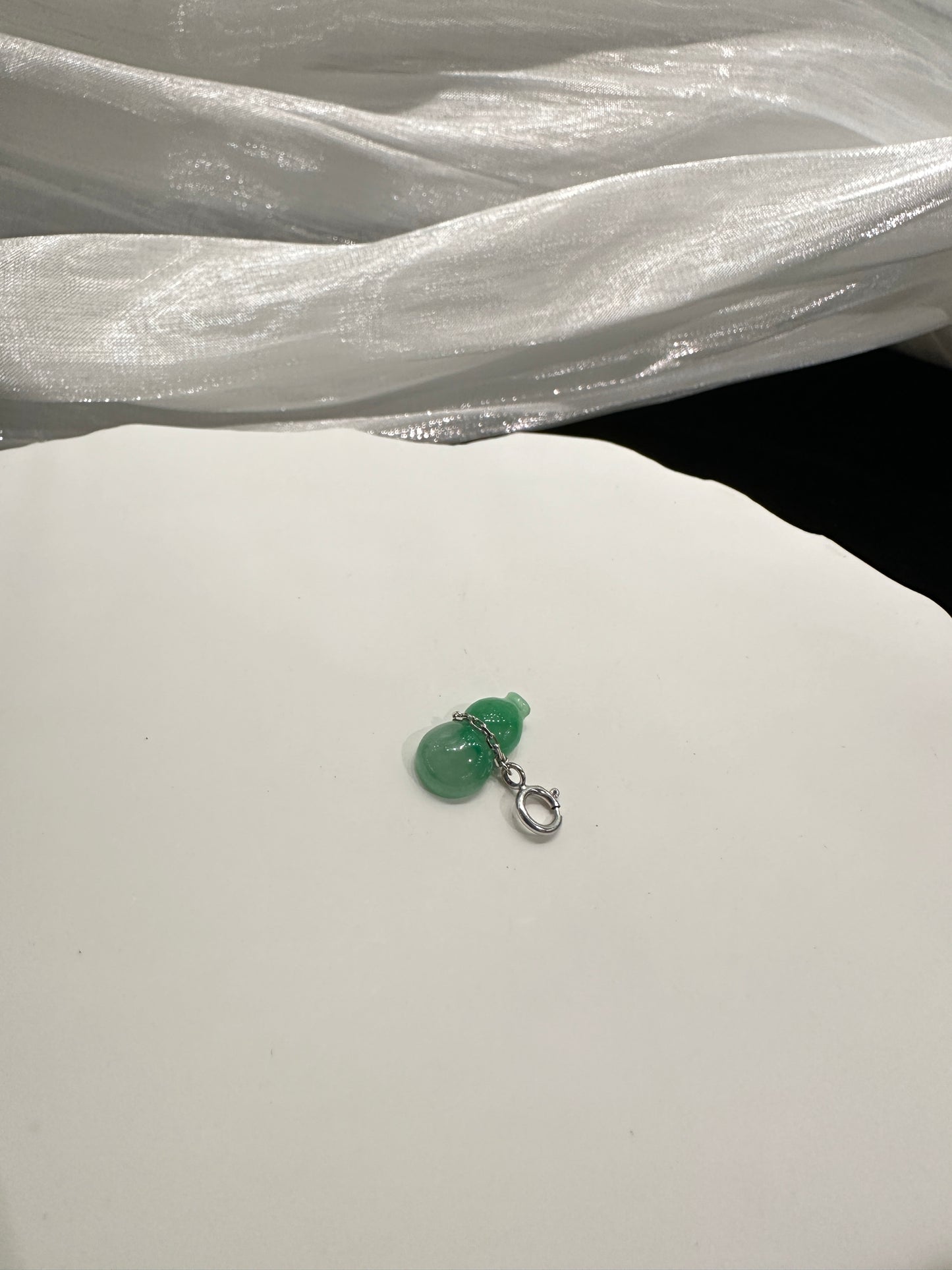 Wulu S Pendant