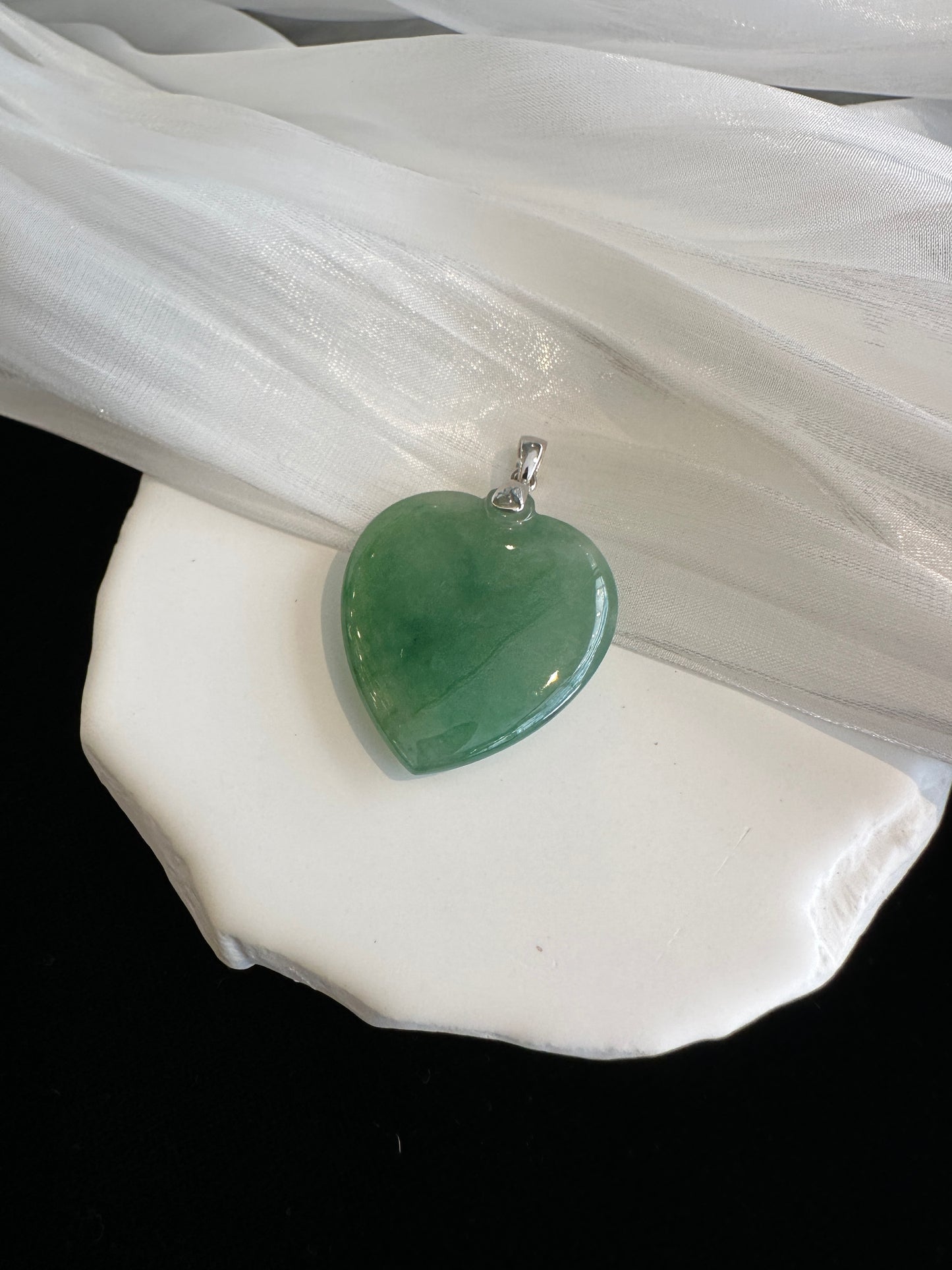 Hearty S Pendant